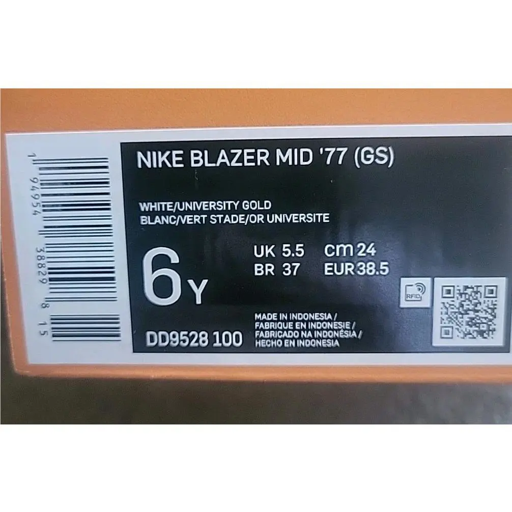 Nike shoes - Nike Blazer - Blazer - DD9528-100 - White 4