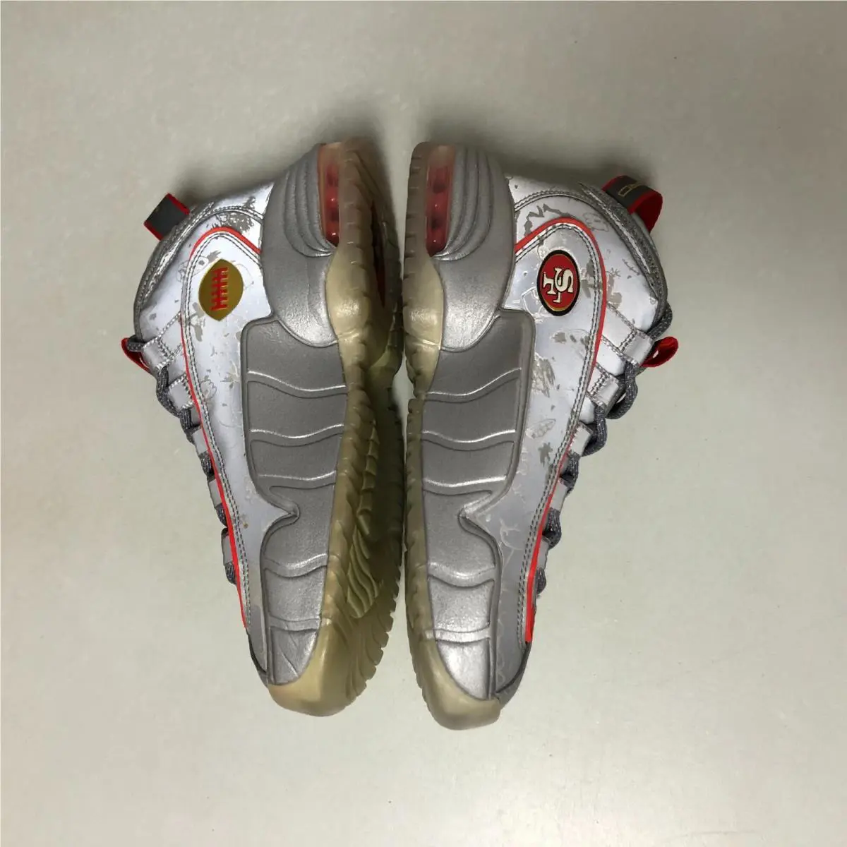 Nike shoes - Nike Air Max Penny - Air Max Penny - Rflct Silver/Black-Challenge Red-Metallic (UPC: 884802391890) 2