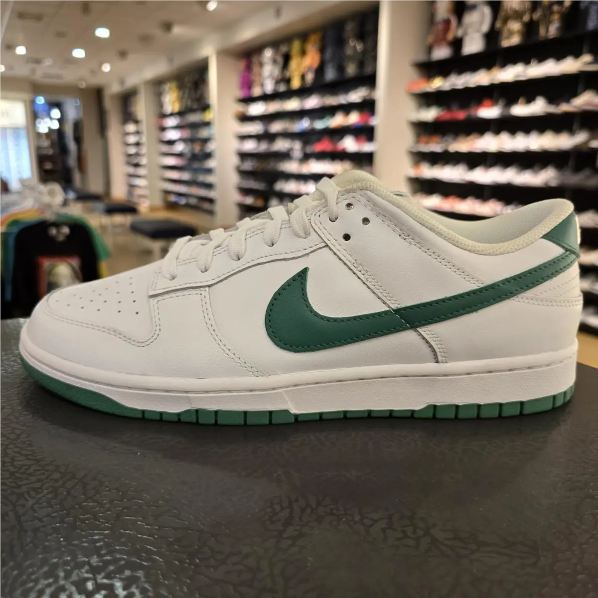 Nike shoes - Green 0