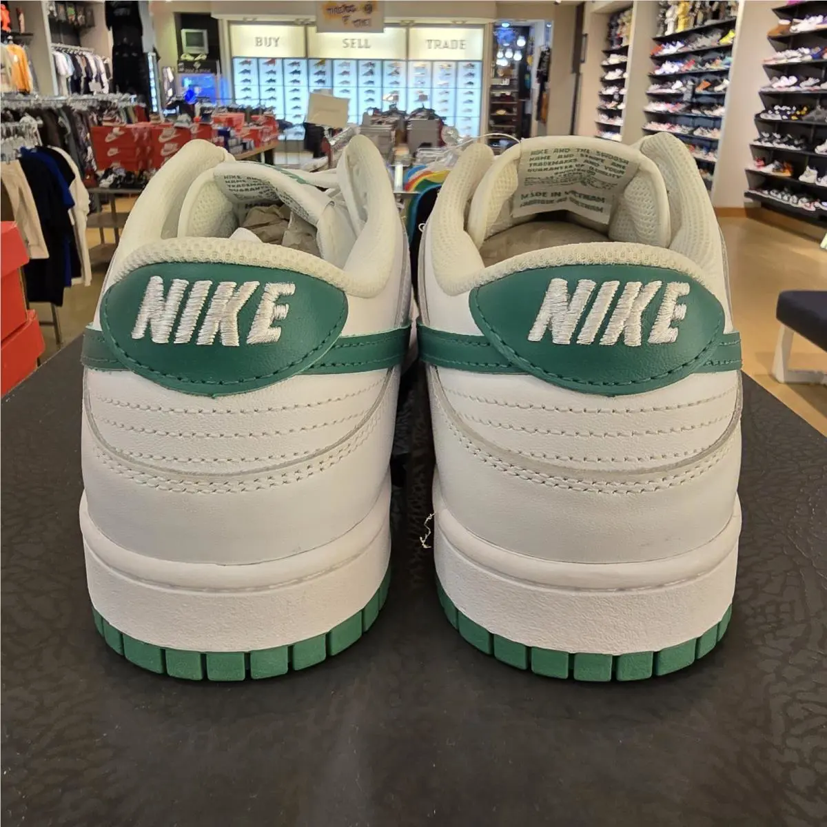 Nike shoes - Green 2