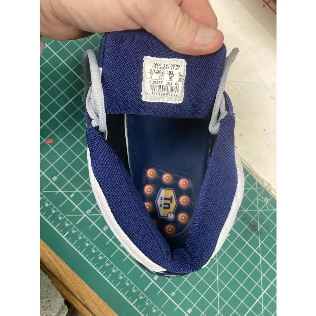 Nike shoes - Nike Air Garnett 3 - Air Garnett - 830165-101 - Blue, Manufacturer: Black/Chrome-Regal Blue 6