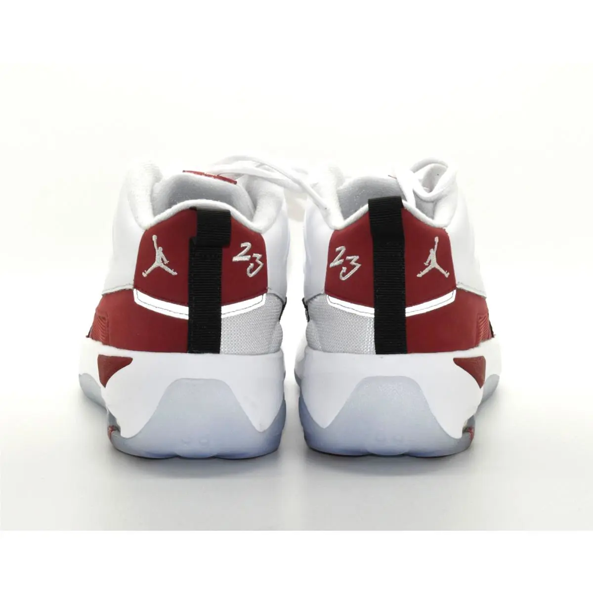 Nike shoes - NIKE JORDAN MAX AURA 7 (GS) - White Gym Red Black 4
