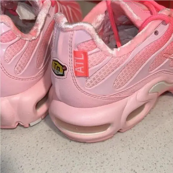 Nike shoes - Nike Air Max Plus - Air Max Plus - DH0155-600 - Pink, Manufacturer: Arctic Punch/White 2