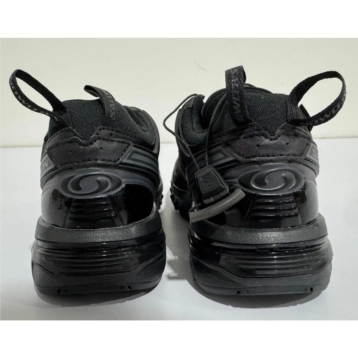 Salomon shoes - Black 3