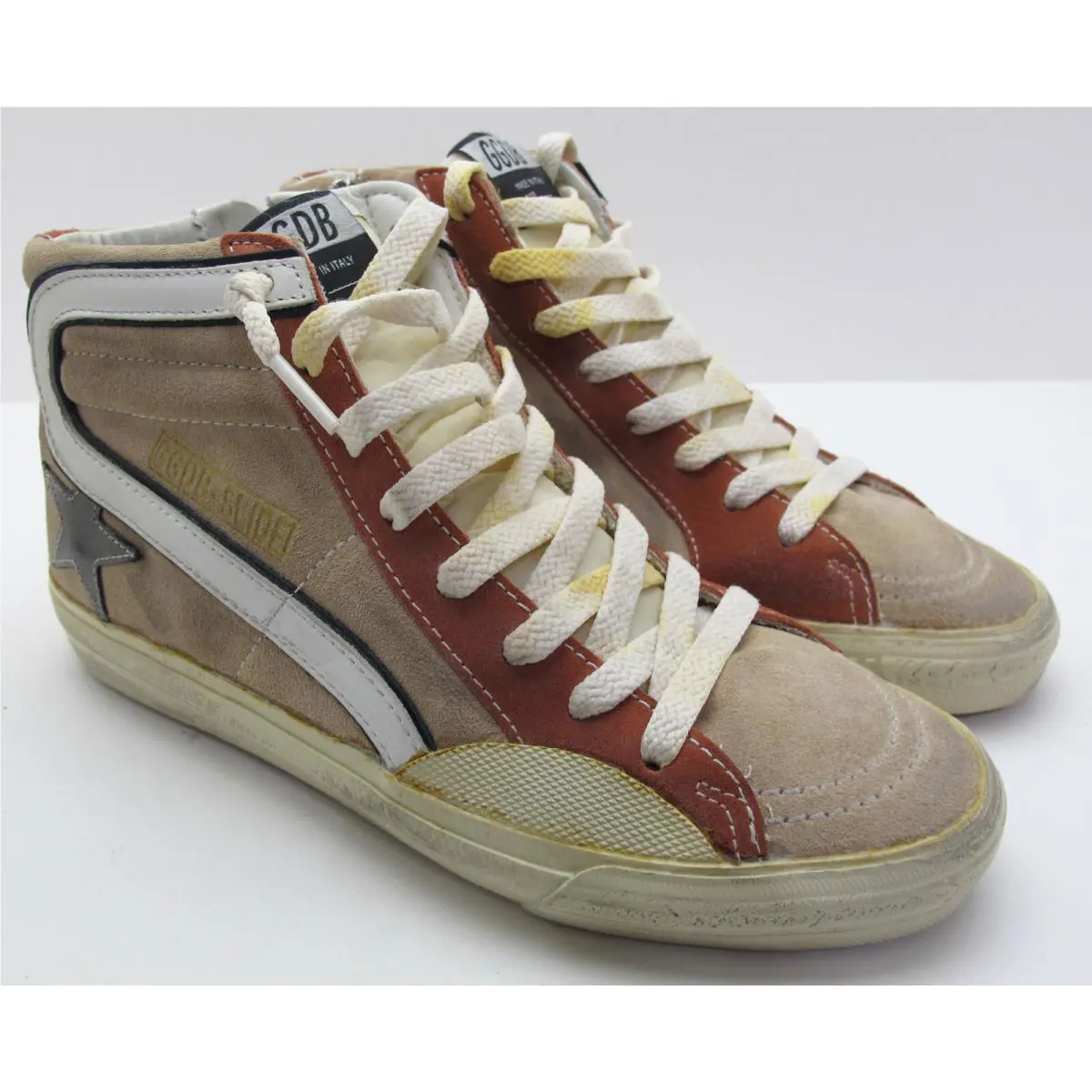 Golden Goose shoes - GWF00477.F004073.55521 - GWF00477F00407355521 - Coral/White (UPC: 8050235476882) 9