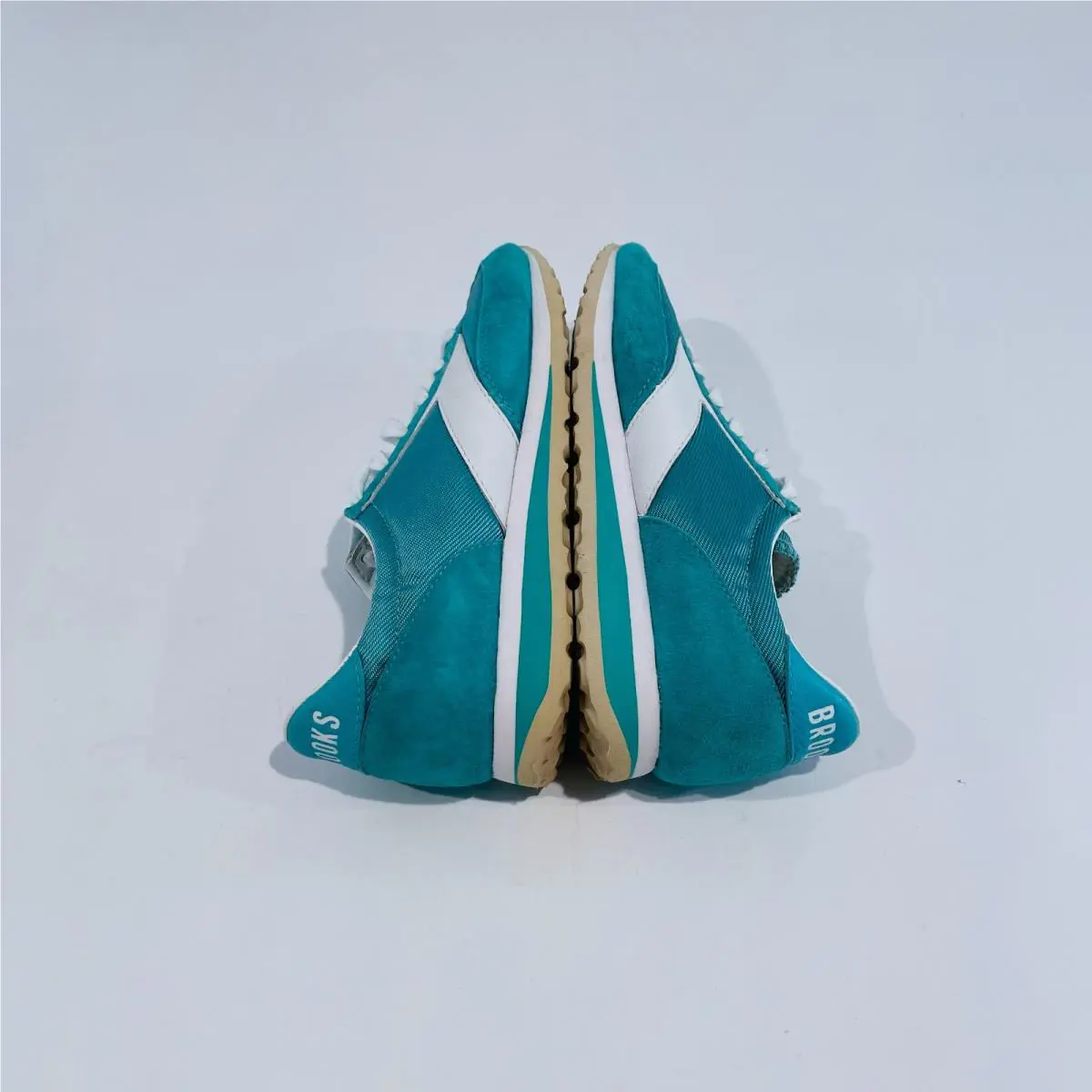 Brooks shoes - Green 1