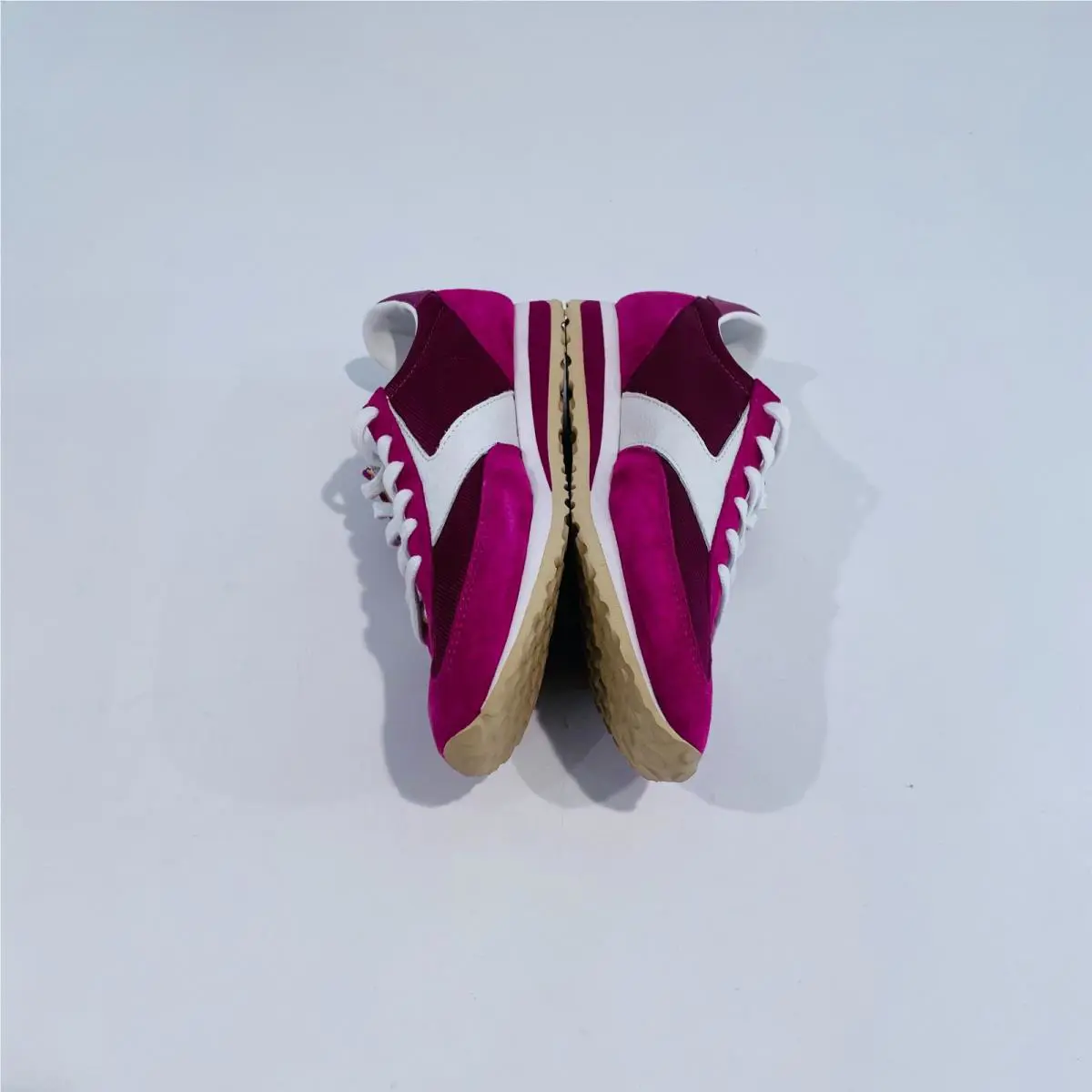 Brooks shoes - Red 8