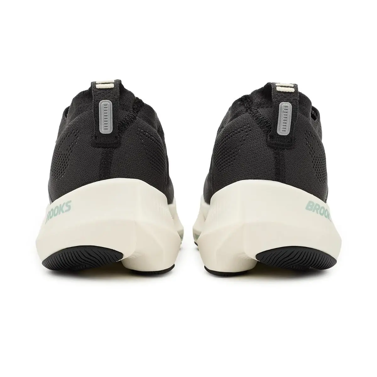 Brooks shoes - Black/Orange 26