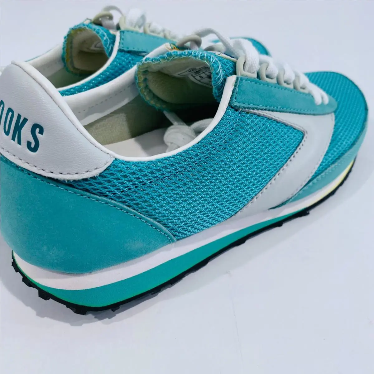 Brooks shoes - Green 5