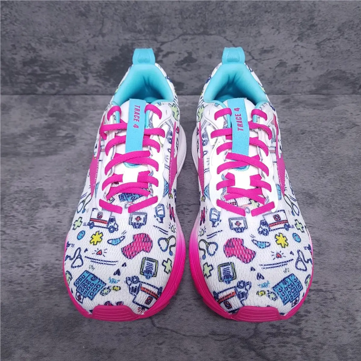 Brooks shoes - Brooks Trace 4 - Trace - 120441 1D 147 - Pink 1
