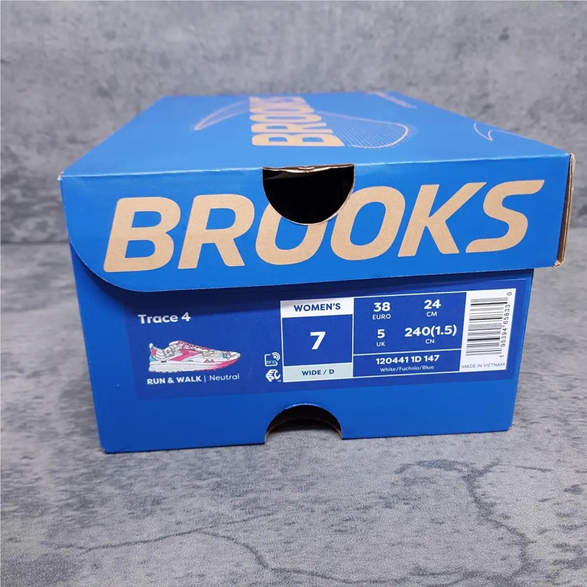 Brooks shoes - Brooks Trace 4 - Trace - 120441 1D 147 - Pink 5