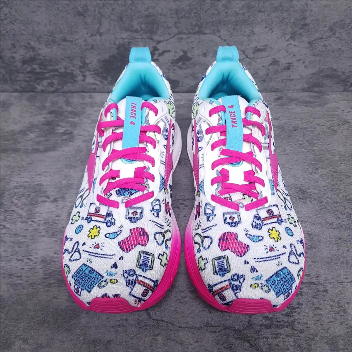 Brooks shoes - Brooks Trace 4 - Trace - 120441 1D 147 - Pink 1