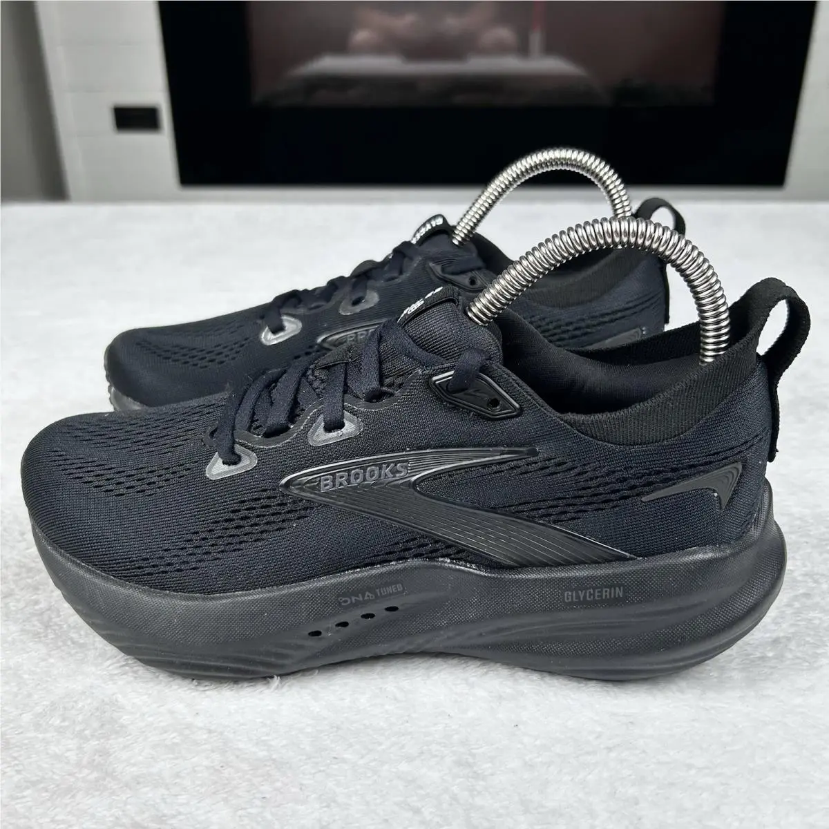Brooks shoes - Glycerin - Glycerin - 120434 1B 020 - Black/Black/Ebony (UPC: 0195394601053) 1