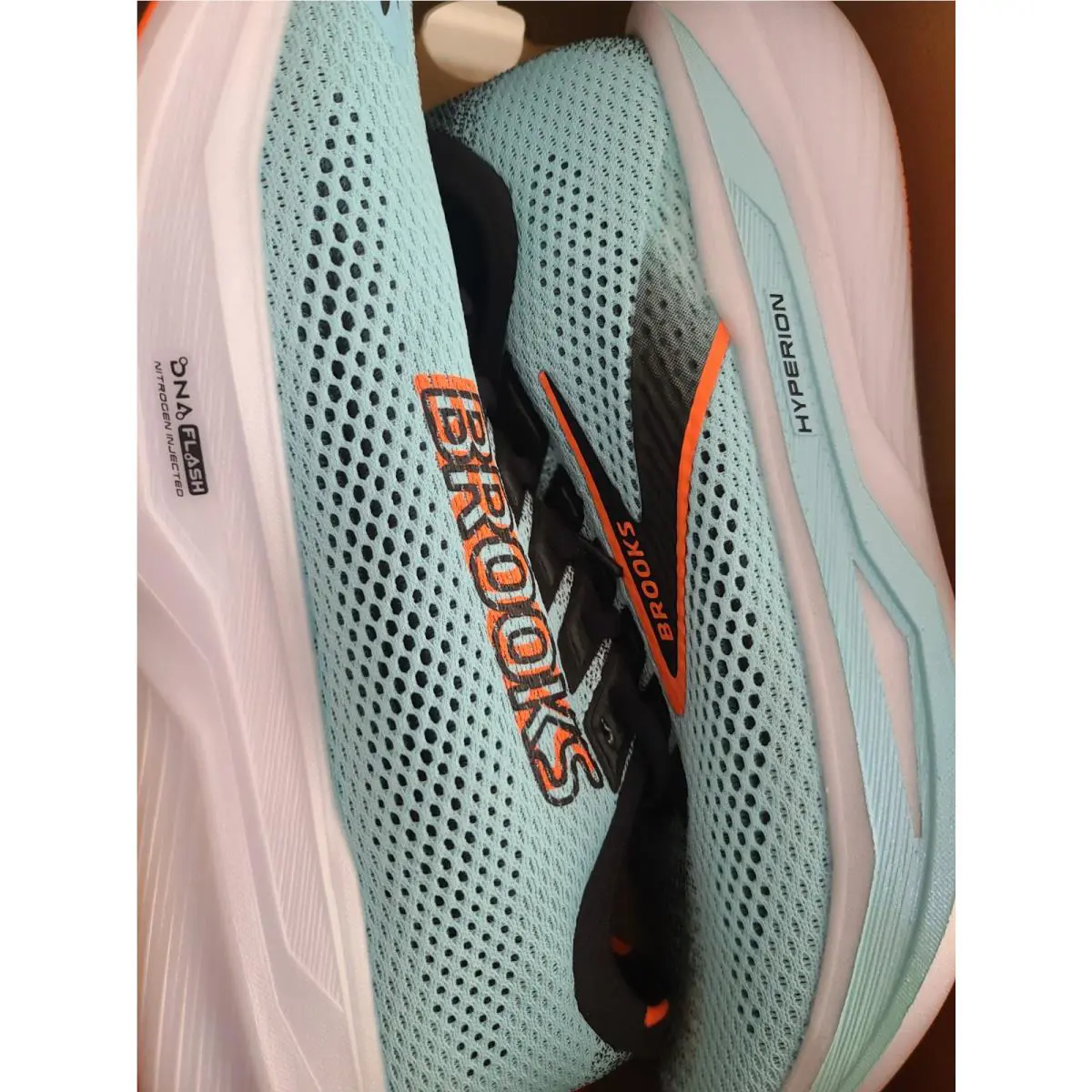 Brooks shoes - Brooks Men`s Hyperion 3 - Hyperion - 110431-1D-119 - Atomizer/Black/Pink Clay 6