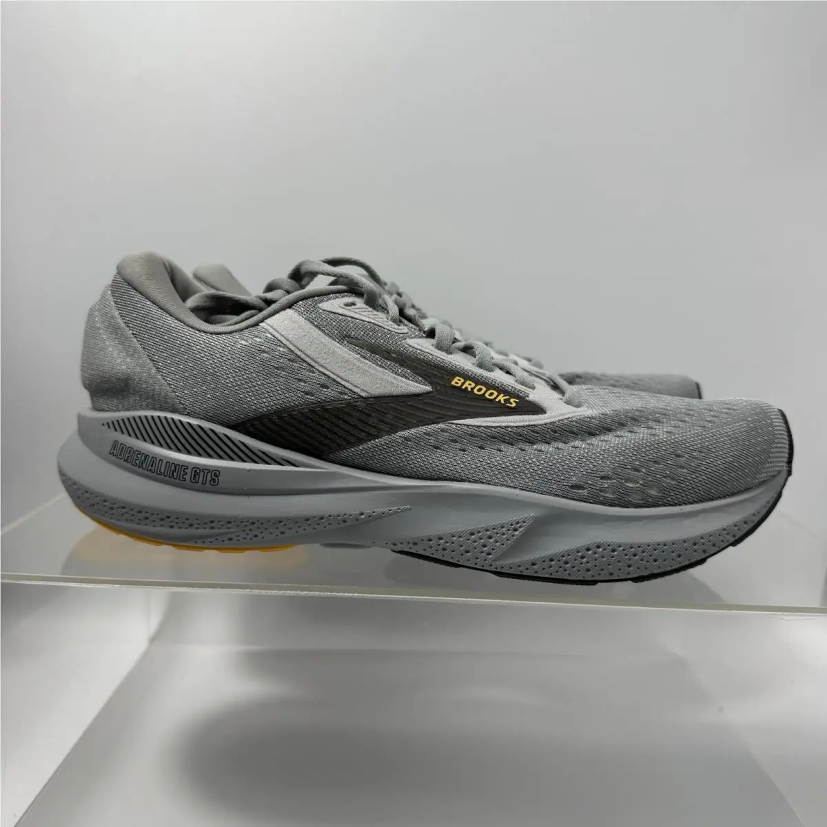 Brooks shoes - Brooks Adrenaline GTS 24 - Adrenaline GTS - 1104371D084 - Gray 0
