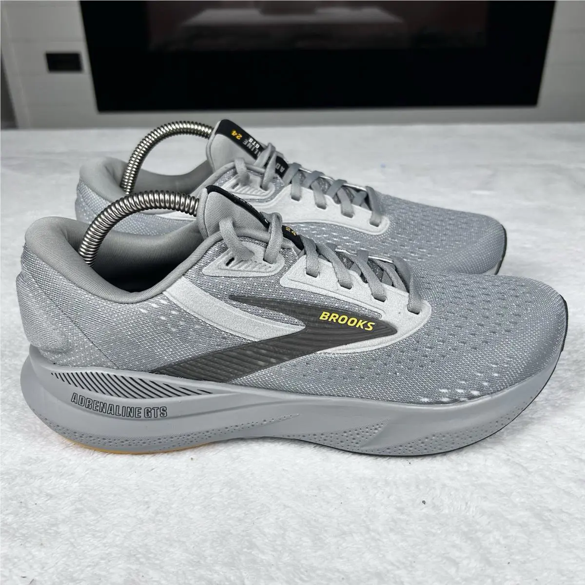 Brooks shoes - Adrenaline GTS 24 - Adrenaline GTS - 110437 1D 084 - Grey (UPC: 0195394533347) 8