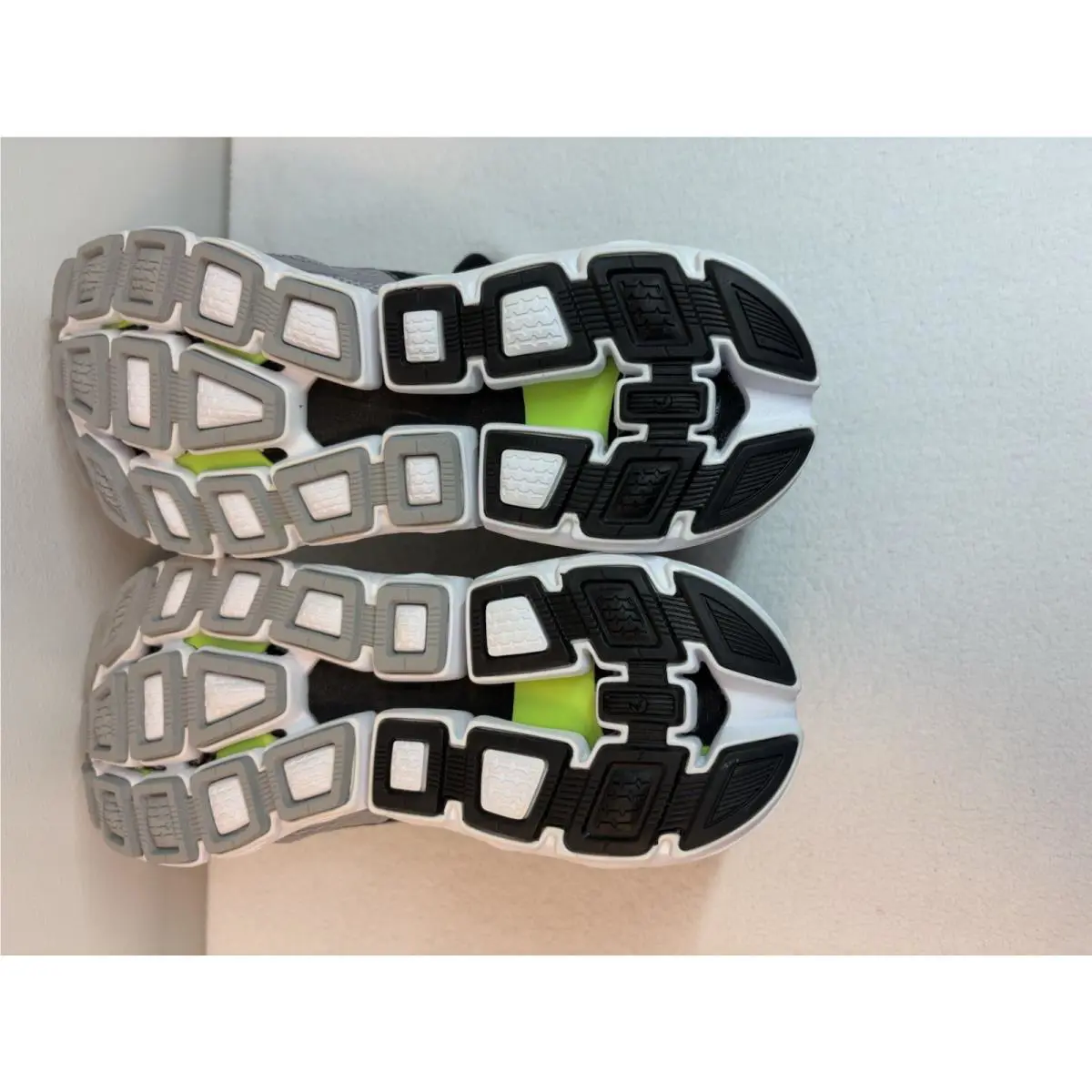 Brooks shoes - Brooks Neuro - Neuro - Gray 7