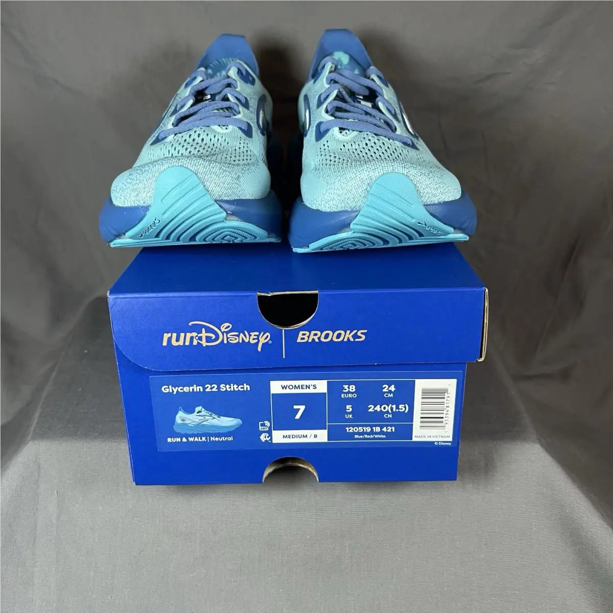 Brooks shoes - Brooks Run Disney 2025 GTS 24 - Blue 2