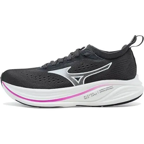 Mizuno shoes - Black 2
