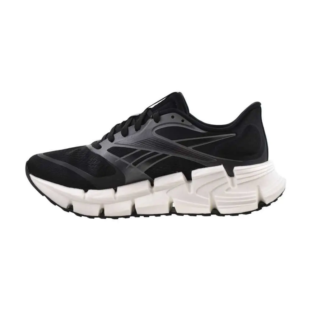 Reebok shoes - Black/White 8