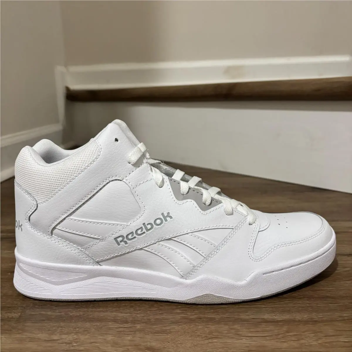 Reebok shoes - Reebok Royal BB 4500 - Royal - Lace Up - White, Manufacturer: White 9