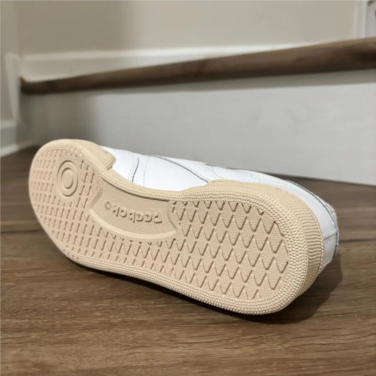 Reebok shoes - Reebok Classic - Classic - 10009668 - White 12