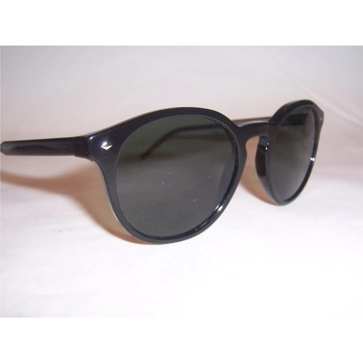 Giorgio Armani Sunglasses AR 8211 587531 Black/green 52MM