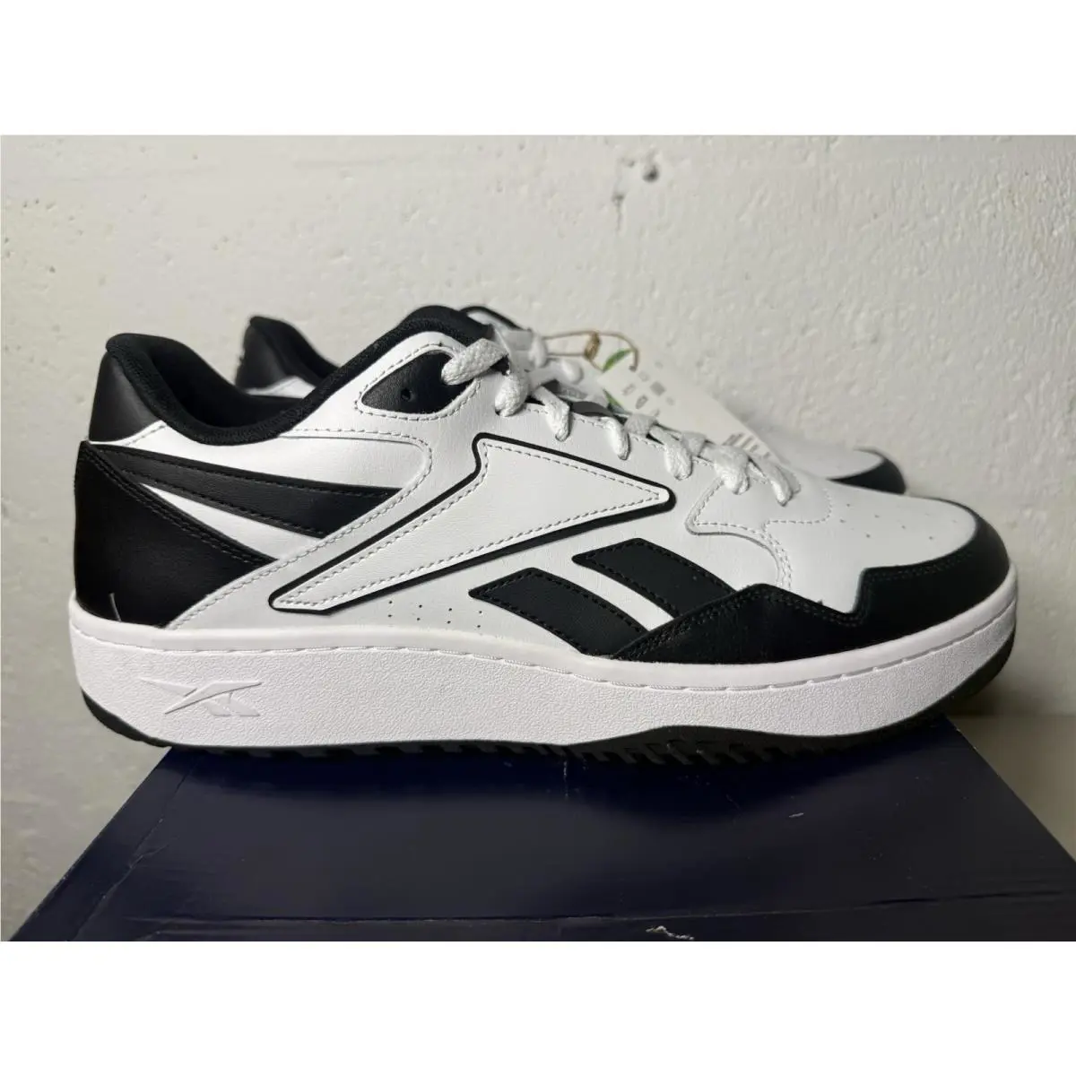 Reebok shoes - Reebok ATR Chill - ATR Chill - 100200462 - BLACK/WHITE (UPC: 197225342197) 2