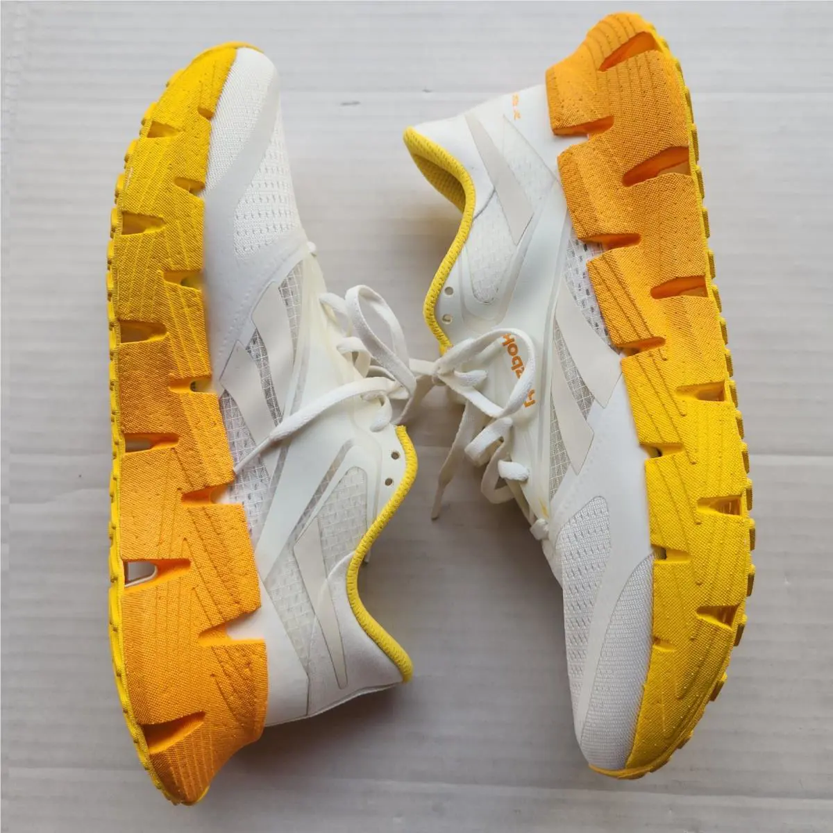 Reebok shoes - Reebok FloatZig - FloatZig - White & Yellow 3