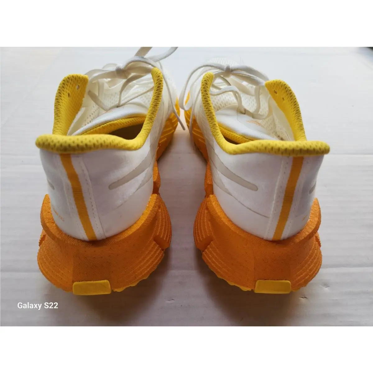 Reebok shoes - Reebok FloatZig - FloatZig - White & Yellow 5