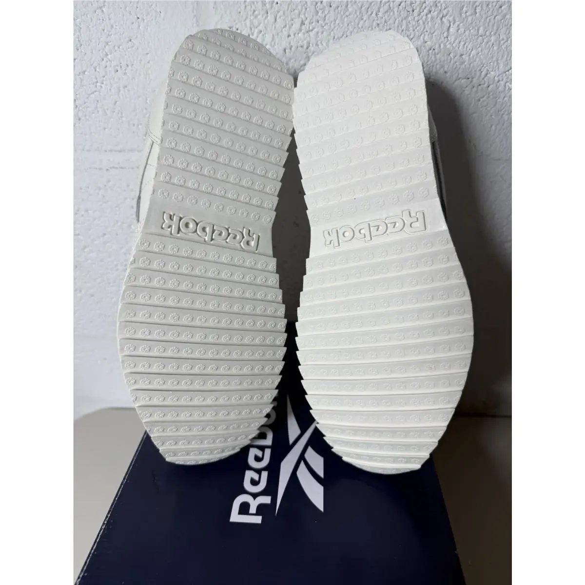 Reebok shoes - Reebok Classic - Classic - H06419 - White, Manufacturer: White/Light Grey 4