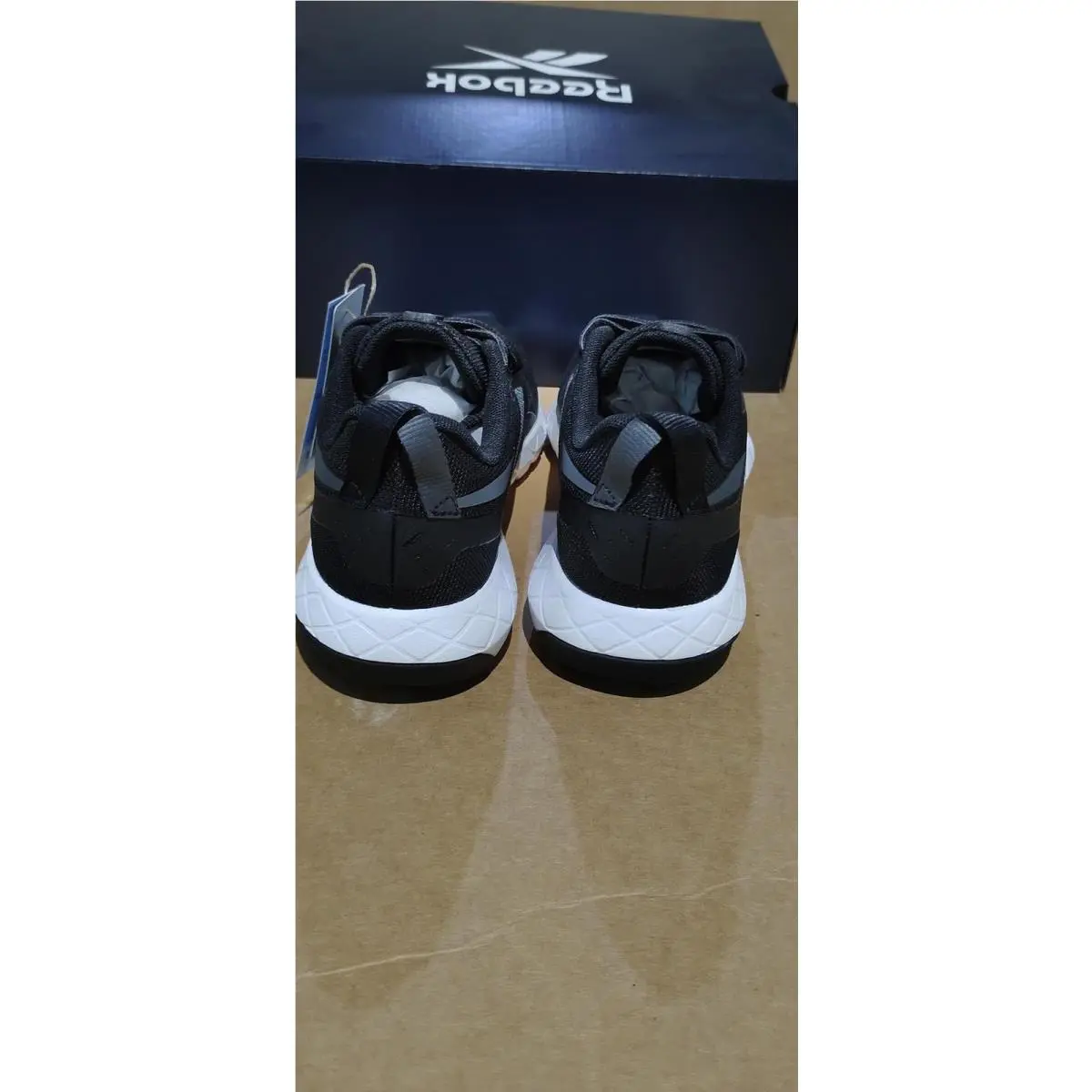 Reebok shoes - LIP24 - LIP24 - Black/Pure Grey (UPC: 196464099787) 3