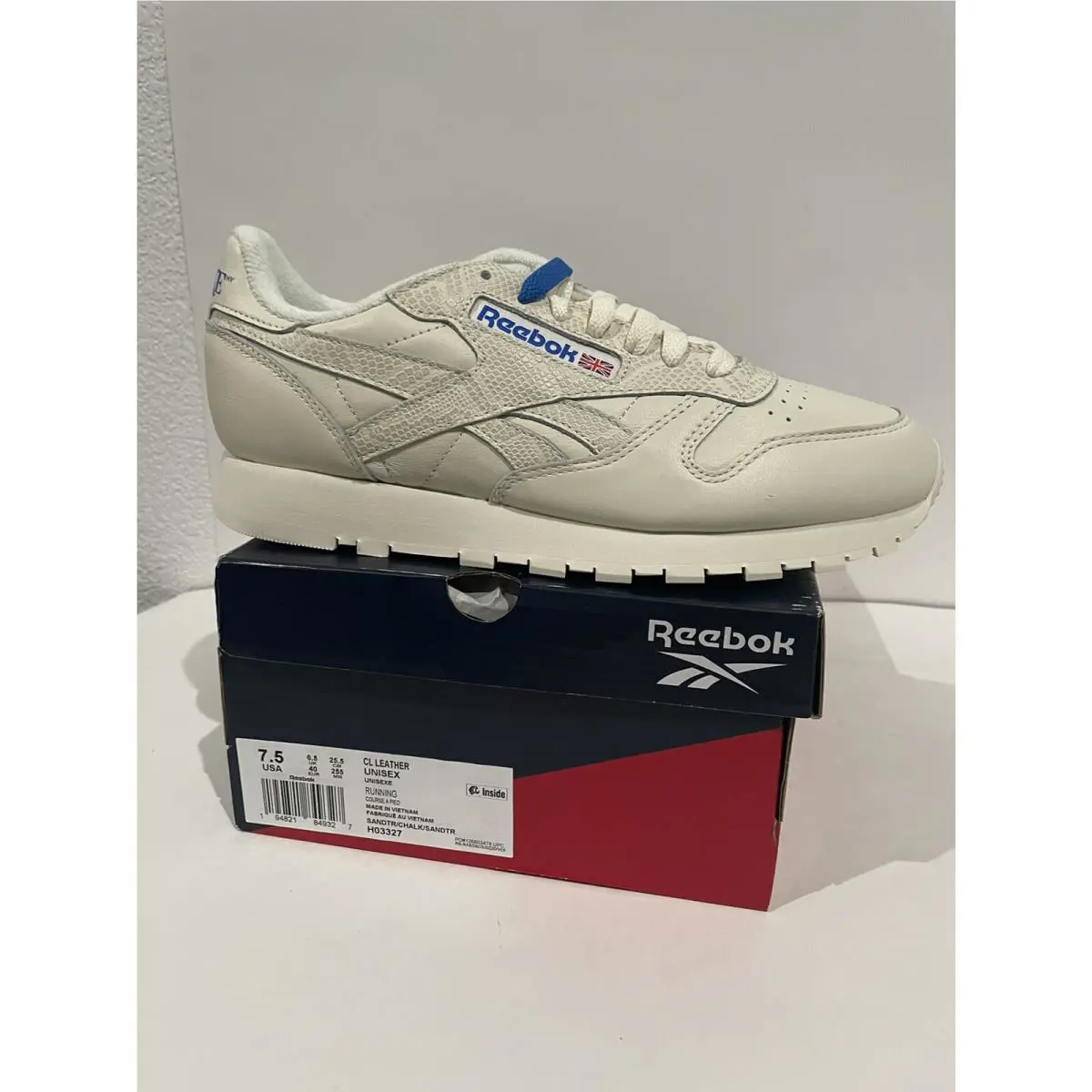 Reebok shoes - Reebok Classic - Classic - H03327 - Ivory 1