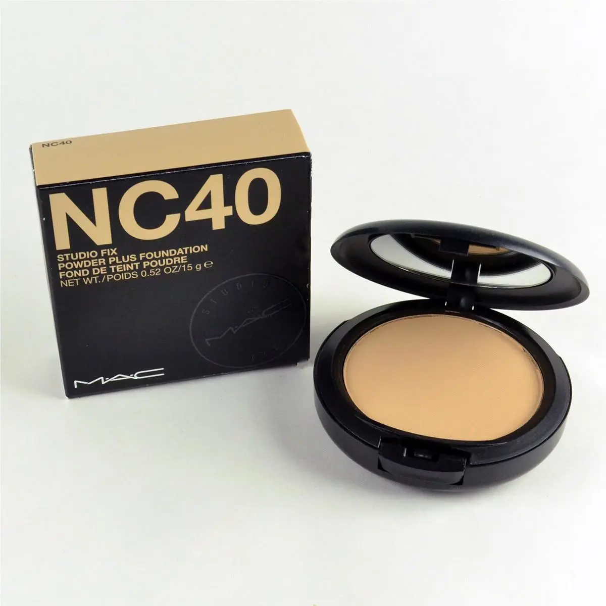 Mac Studio Fix Powder Plus Foundation NC40 - Full Size 0.52 Oz. / 15 g