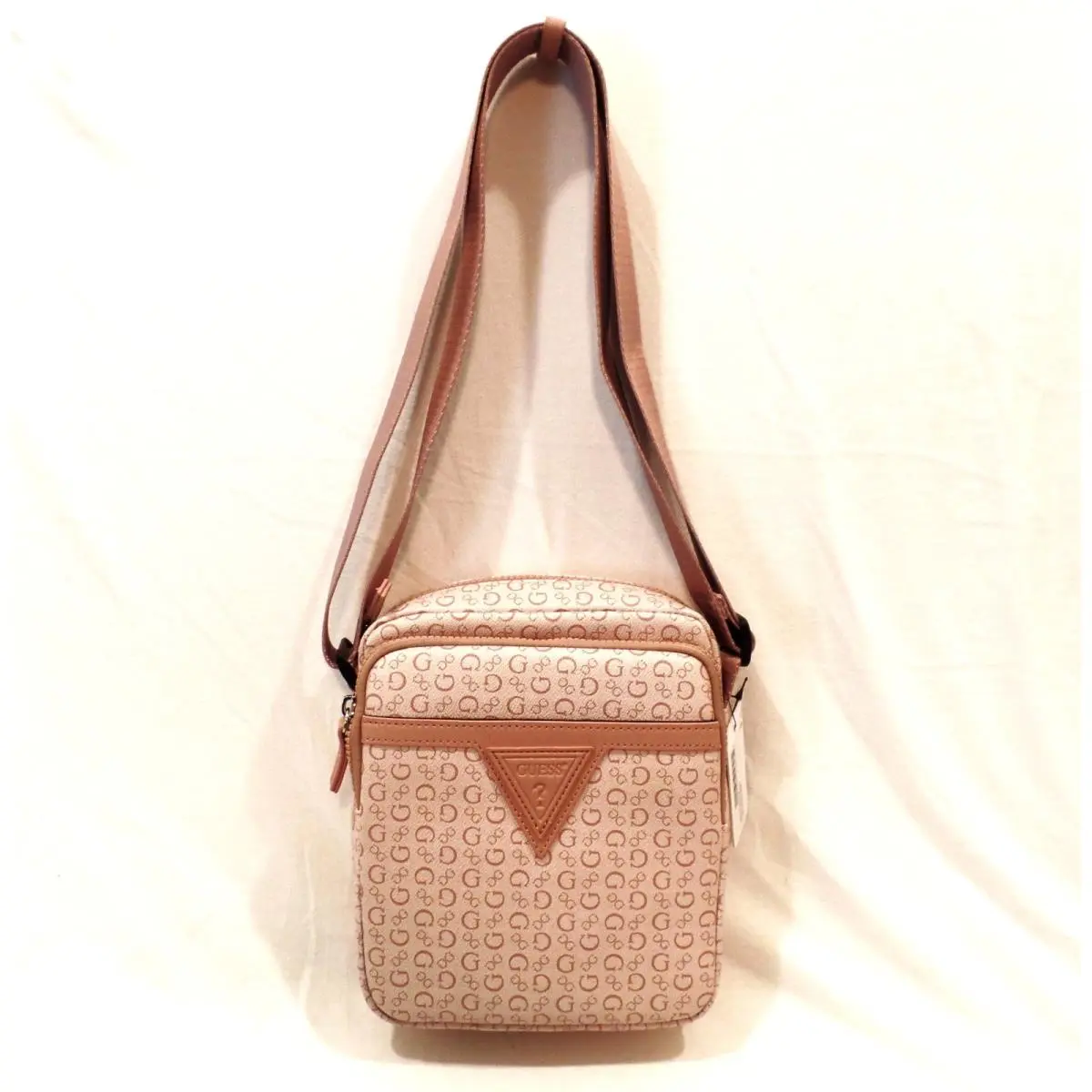 Guess SG882792 Women`s Light Rose Pink Insignia Crossbody Bag Purse
