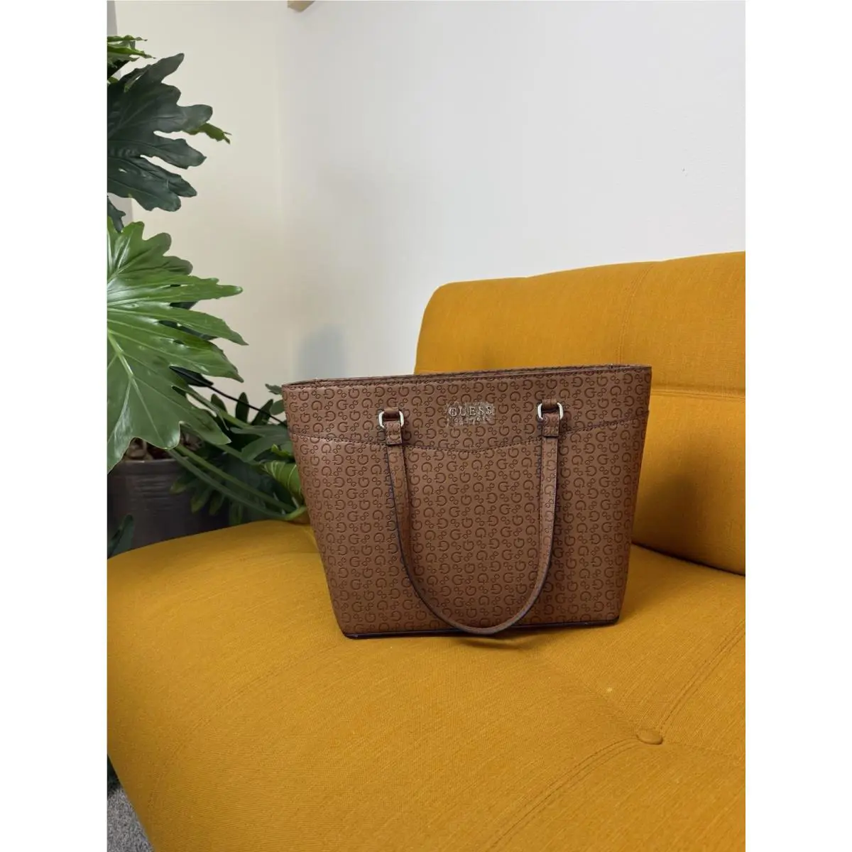 Guess Womens Handbag