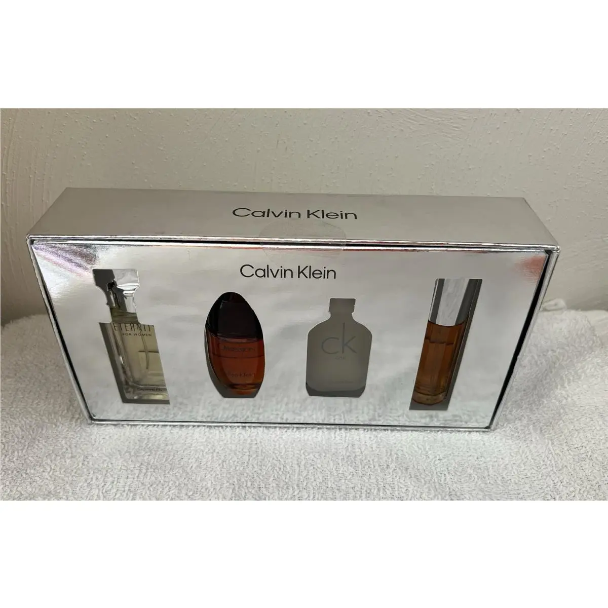 Calvin Klein Variety Perfume Women - 4 Pc Mini Travel Gift Set 15mlx4
