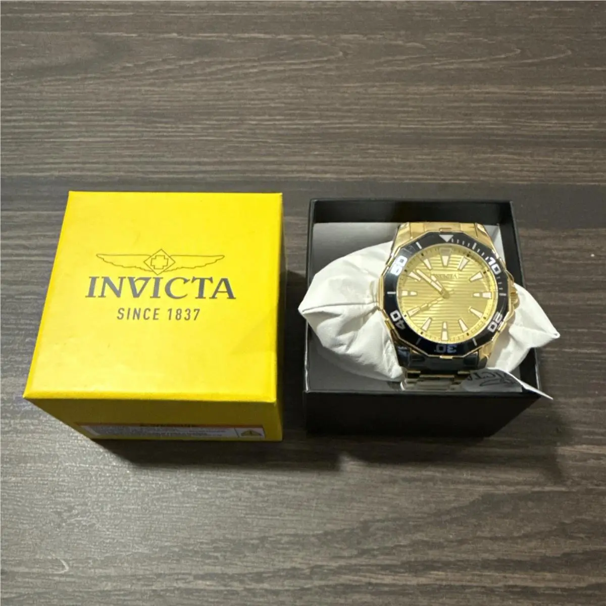 69235 Diver Meridian 46MM Men’s Gold Watch by Invicta