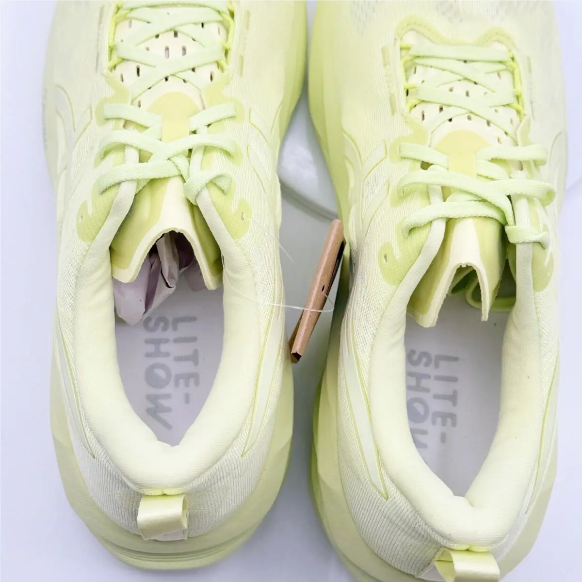 Asics shoes - Novablast 5 Lite-Show - Novablast - 1011C032-750 - Yellow (UPC: 197298582926) 8