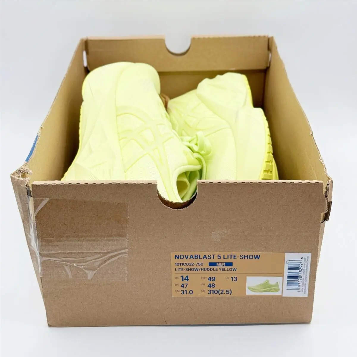 Asics shoes - Novablast 5 Lite-Show - Novablast - 1011C032-750 - Yellow (UPC: 197298582926) 0