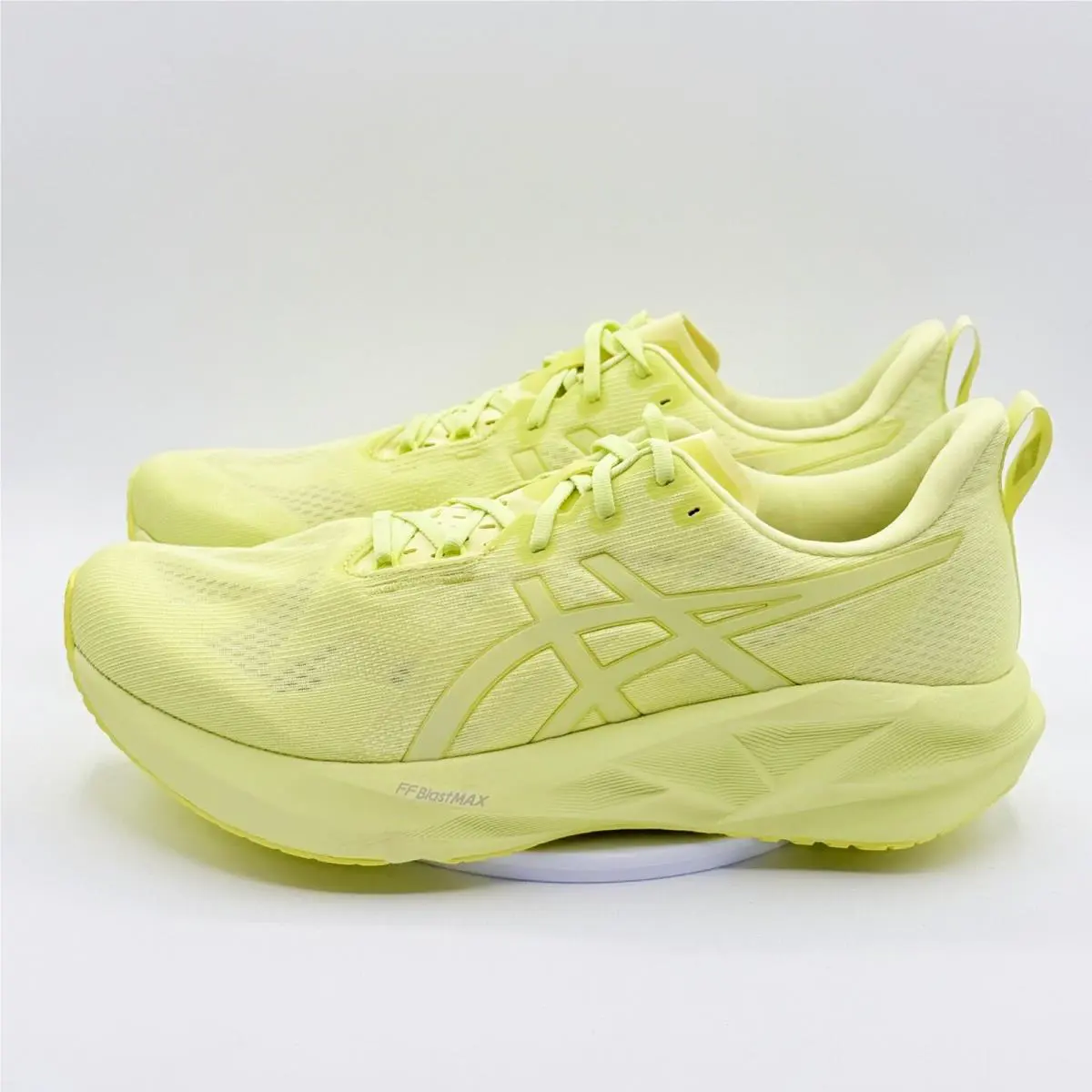 Asics shoes - Novablast 5 Lite-Show - Novablast - 1011C032-750 - Yellow (UPC: 197298582926) 4