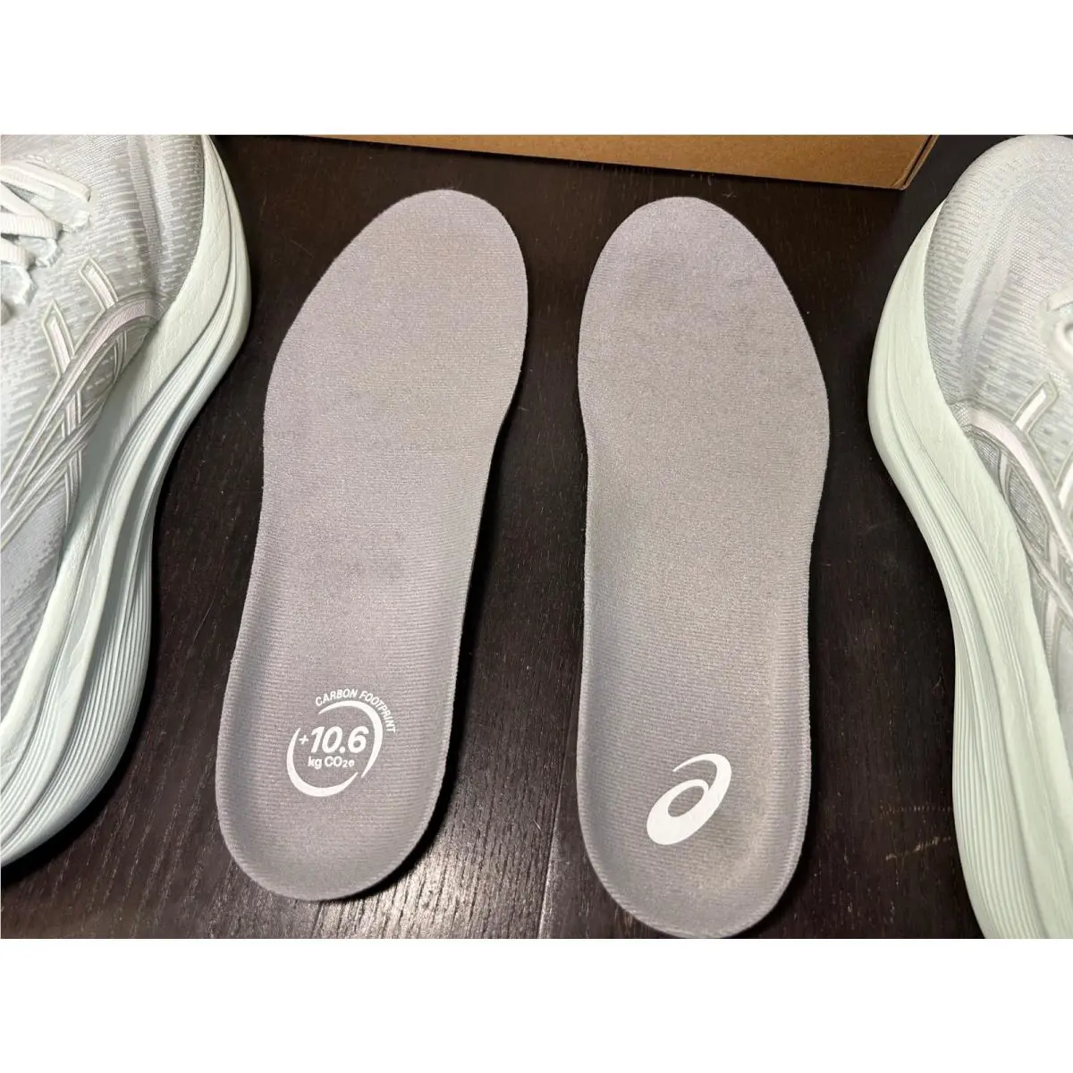 Asics shoes - White, Green 8