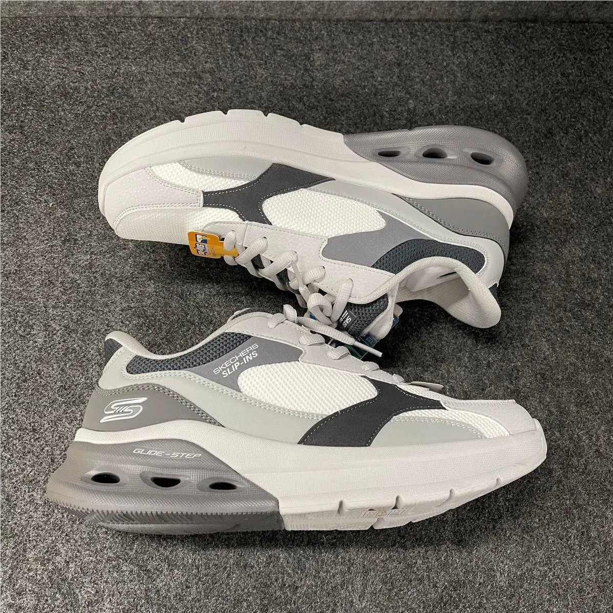 Skechers shoes - VS180536 - vs-180536 - White (UPC: 199025023979) 2