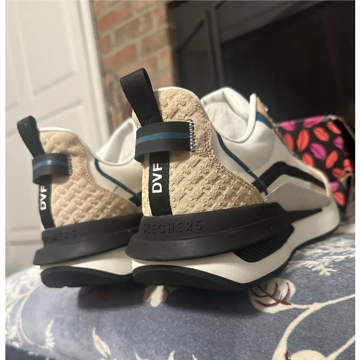 Skechers shoes - Skechers Diane von Furstenberg - Diane von Furstenberg - Natural / Black / Neutral tones 11