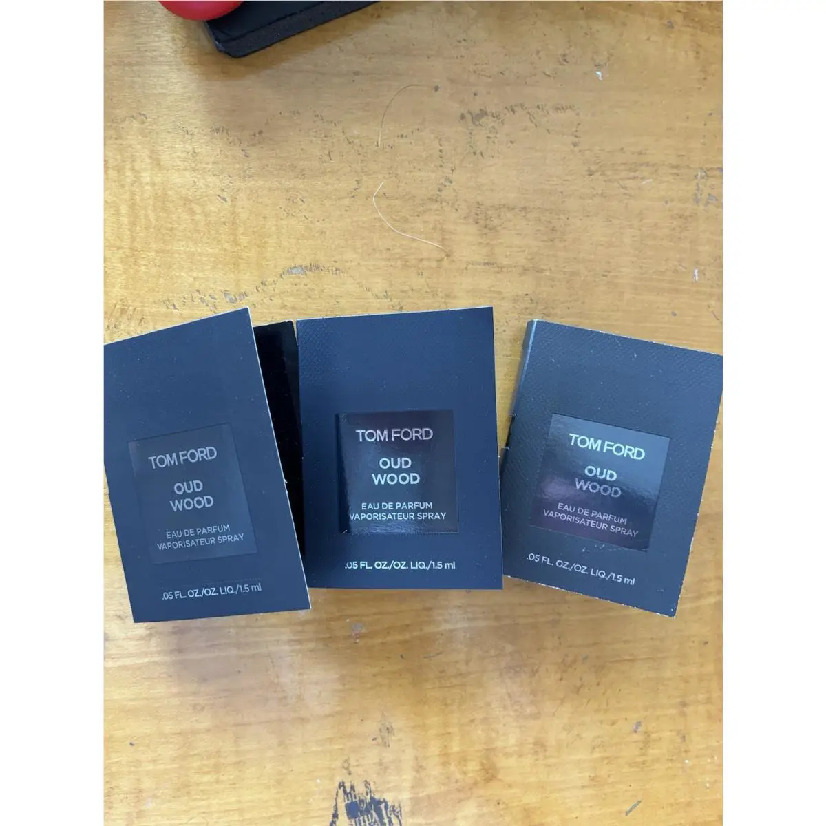 Tom Ford Oud Wood Eau de Parfum 3X - 1.5 ml Each