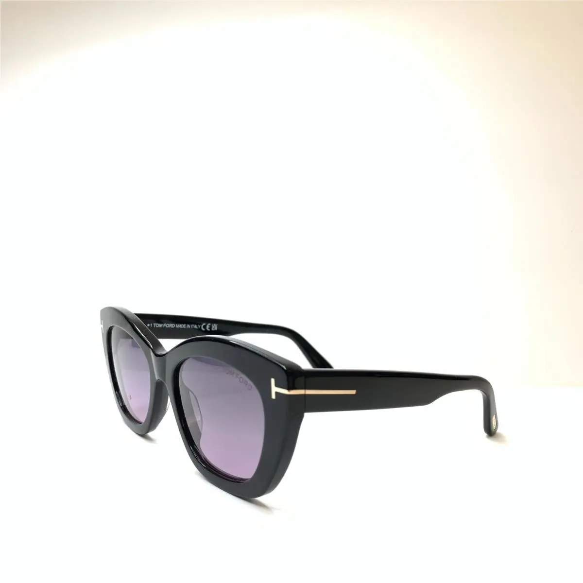 Tom Ford TF1285 Linda 01B 53 Shiny Black W/gradient Smoke Lenses