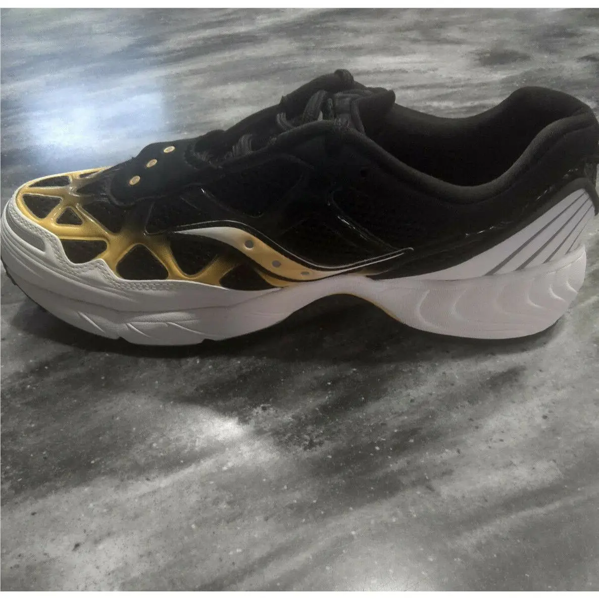 Saucony shoes - Saucony Grid Web - Grid Web - White / Black / Yellow 4