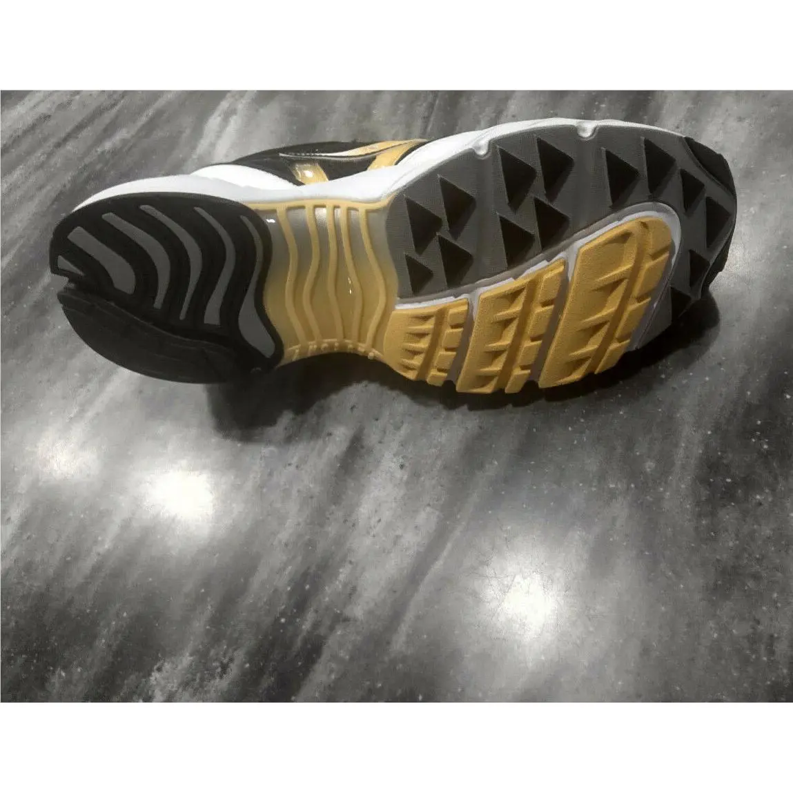 Saucony shoes - Saucony Grid Web - Grid Web - White / Black / Yellow 14