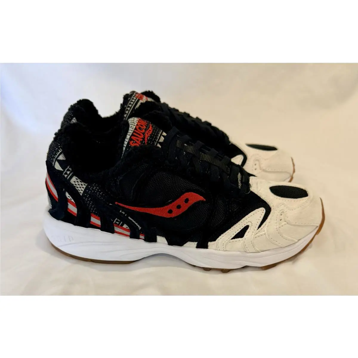 Saucony shoes - Saucony Grid Azura 2000 - Grid Azura - S70510-1 - Black, Manufacturer: Black/Red/White 2