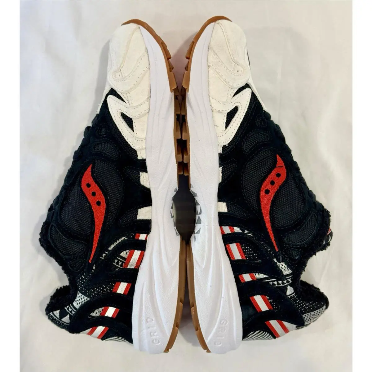 Saucony shoes - Saucony Grid Azura 2000 - Grid Azura - S70510-1 - Black, Manufacturer: Black/Red/White 4